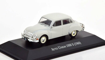 Atlas 1:43 Auto Union 1000 S 1960 lichtgrijs in blisterverpakking