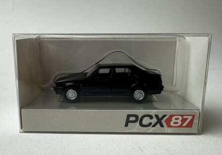 Premium Classixxs 1:87 Alfa Romeo 75 donkerblauw 1988