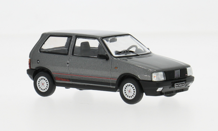 IXO 1:43 Fiat Uno Turbo i.e grijs 1984, in vitrine