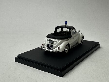 Matrix 1:43 Volkswagen Kever Beetle kuip coach politie Den Haag open 1958