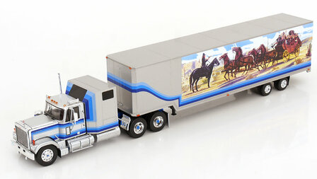 IXO 1:43 GMC General Koffer-SZ 1980