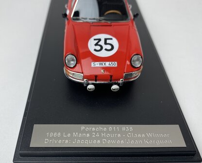 Matrix 1:43 Porsche 911 2.0 , no 35 Le Mans rood 1966