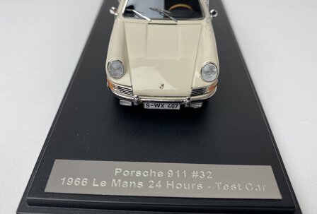Matrix 1:43 Porsche 911 Le Mans test car no 32 1966 wit