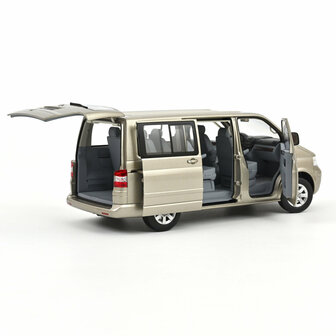 Norev 1:18 Volkswagen Multivan 2003 Wheat Beige metallic. Levering 05-2026