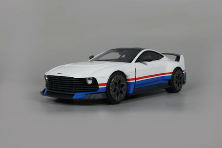 GT Spirit 1:18 Aston Martin Valiant Zenith white 2024. Levering 01-2027