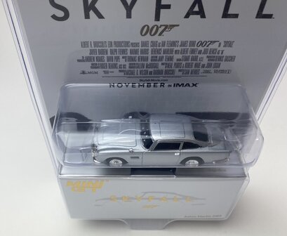 Mini GT 1:64 Aston Martin DB5 Skyfall English Packaging 2012