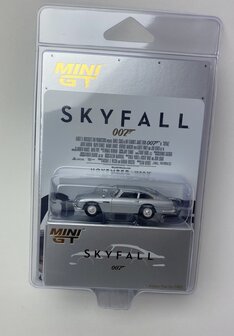 Mini GT 1:64 Aston Martin DB5 Skyfall English Packaging 2012