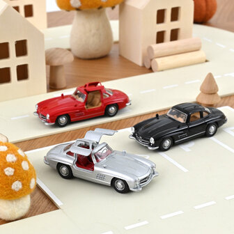 Norev 1:43 Mercedes Benz 300 SL 1954 Silver Jet-car in window-box