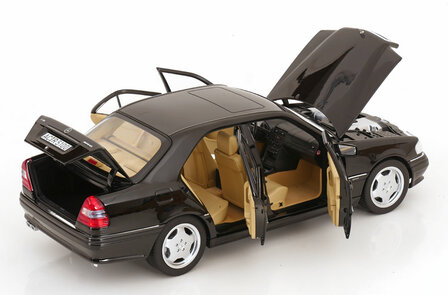 Norev 1:18 Mercedes Benz C36 AMG 1993 Obsidian Black metallic met 6 openingen