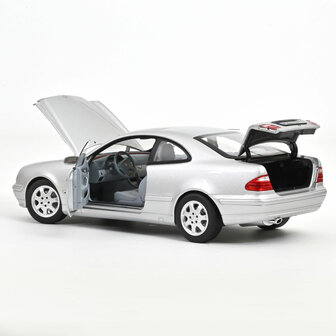 Norev 1:18 Mercedes Benz CLK Class 2000 Brillant Silver. Levering 10-2026