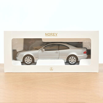 Norev 1:18 Mercedes Benz CLK Class 2000 Brillant Silver. Levering 10-2026