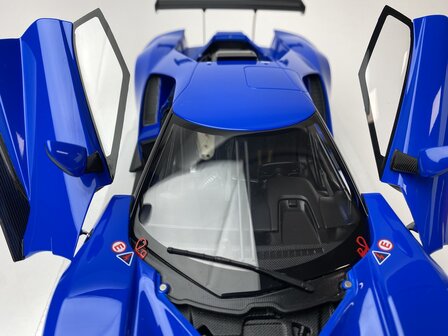 Autoart 1:18 Ford GT Le Mans Plain Body Version bluw