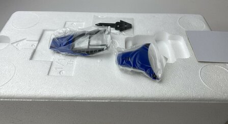 Autoart 1:18 Ford GT Le Mans Plain Body Version bluw