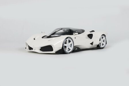 GT Spirit 1:18 NILU Super white 2025.