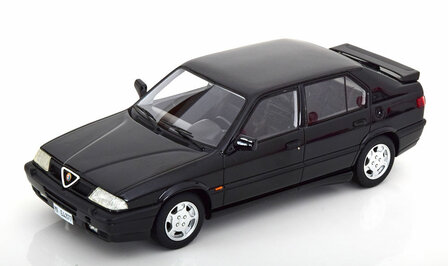 Cult Models 1:18 Alfa Romeo 33 S QV Permanent 4 black 1991