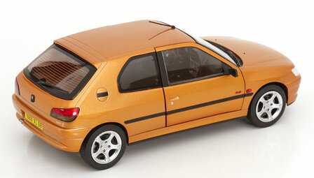 Norev 1:18 Peugeot 306 S16 1997 Blaze Yellow