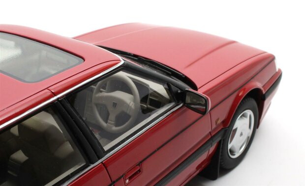 Cult Models 1:18 Rover 827 Vitesse Targa Red 1988-1989. binnenkort leverbaar