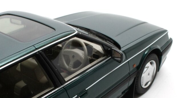 Cult Models 1:18 Rover 827 Vitesse metallic green 1988-1989. binnenkort leverbaar