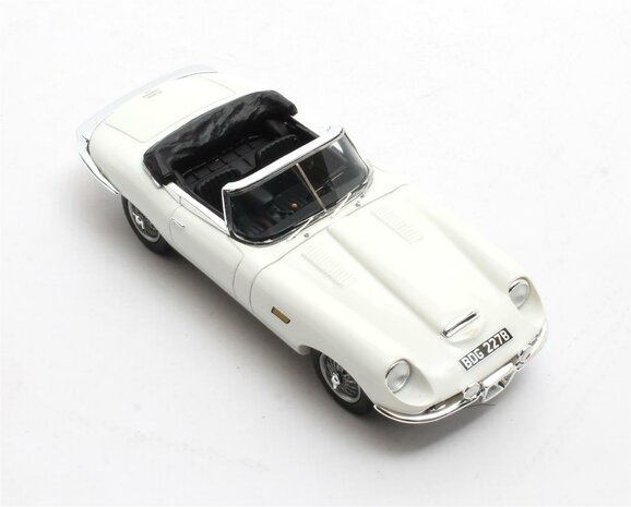 Matrix 1:43 Jaguar E-type Roadster Italsuisse/Frua wit open 1964
