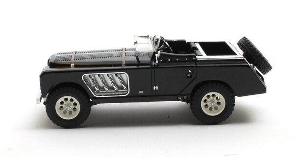 Matrix 1:43 Landrover 109 Bell Aurens longnose open zwart