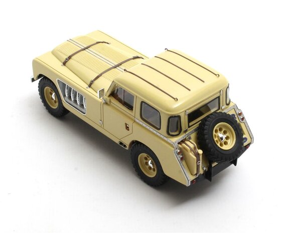Matrix 1:43 Landrover 109 Bell Aurens longnose gesloten geel