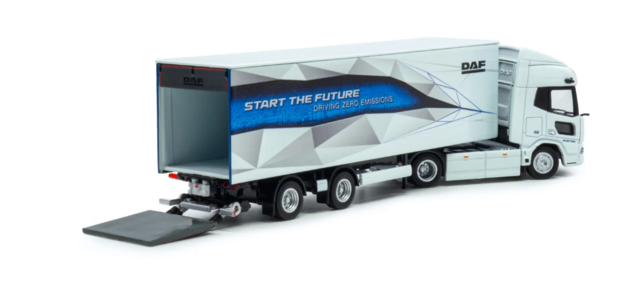 Holland Oto 1:87 DAF XD Electric truck with trailer - Start the Future