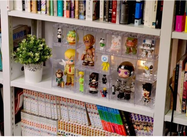 Tiny Toys 1:64 Tiny T-Box D T-Brick display case. Great to stack and build a wall of your favorite modelcar or figure colection