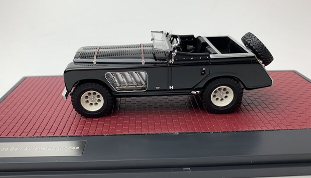 Matrix 1:43 Land Rover 109 Bell Aurens longnose open zwart. Individueel genummerd - Limited 100 pcs