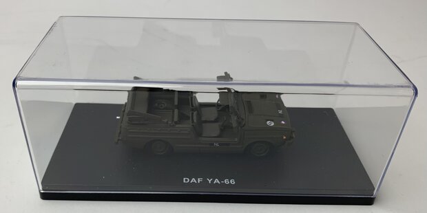 Golden Oldies 1:43 Daf YA-66 open legergroen resin model - in QSP verpakking