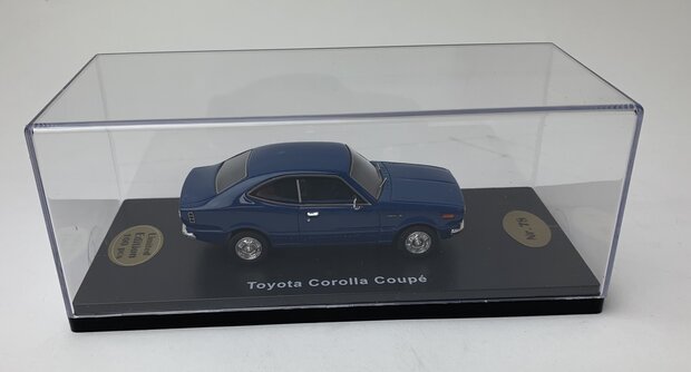 Golden Oldies 1:43 Toyota Corolla Coupe blauw - resin model - Limited 100 pcs