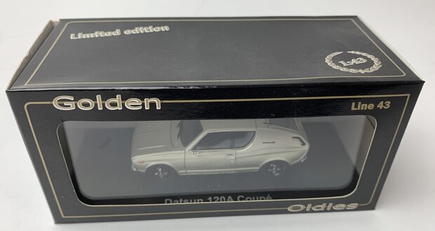 Golden Oldies 1:43 Datsun 120A Coupe zilver resin model - Limite