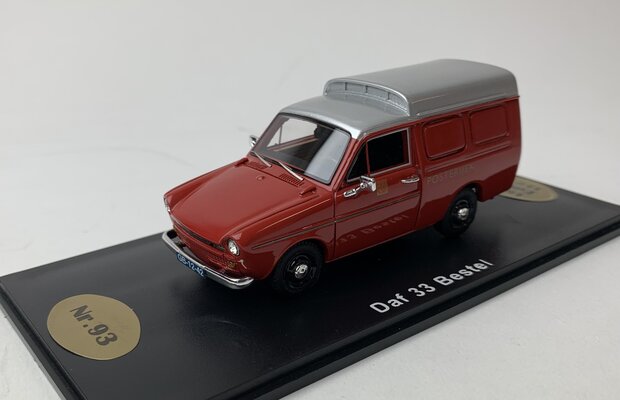 Golden Oldies 1:43 Daf 33 besteld PTT Posterijen rood - resin model - Limited 150 pcs