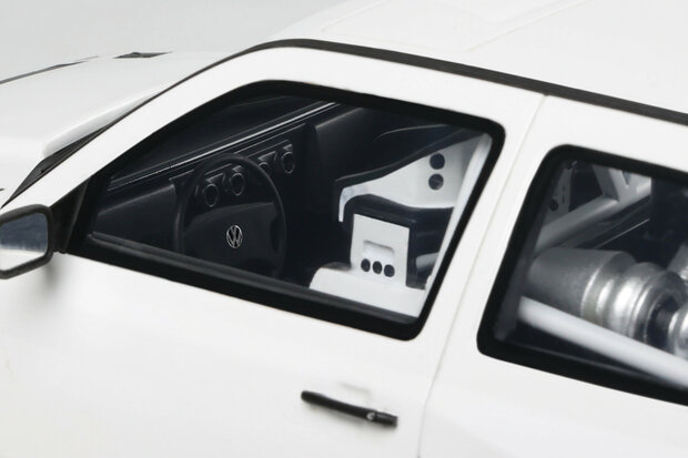 Otto Project Car 1:18 Volkswagen Golf III Khyzyl Saleem 2024 wit. Levering 12-2025