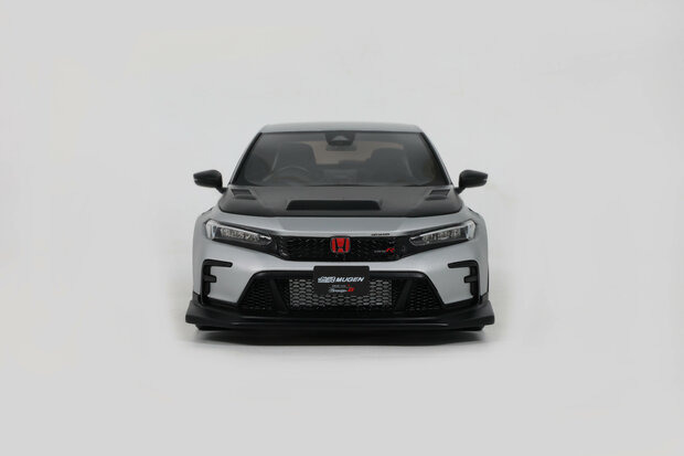 Otto Mobile 1:18 Honda Civic Type R Mugen Group B Mate silver 2024. Levering 12-2025
