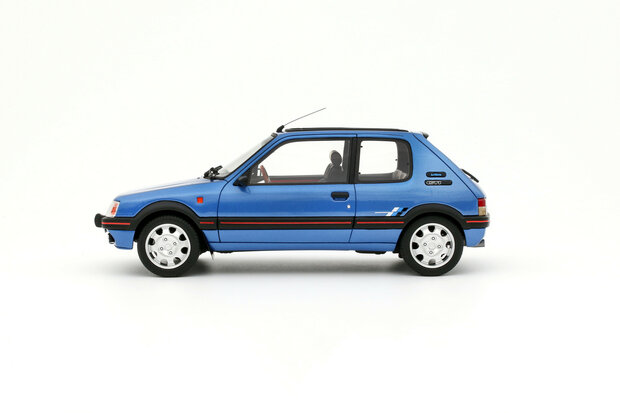 Otto Mobile 1:18 Peugeot 205 1.9 GTI Le Mans Miami Blue 1991. Levering 09-2025