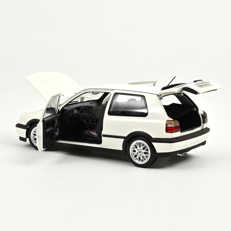 Norev 1:18 Volkswagen Golf GTI 1996 Candy White. Levering 09-2025