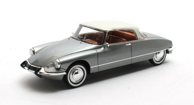 Matrix 1:43 Citroen DS21 Grand Palais Coupe grijs. Verwacht Q3-2025