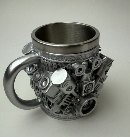 Mok V8 