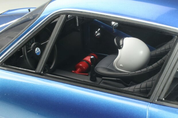 GT Spirit 1:8 Renault - Alpine A110 1800 Groupe 4 blue 1973 incl showcase. Levvering 02-2026