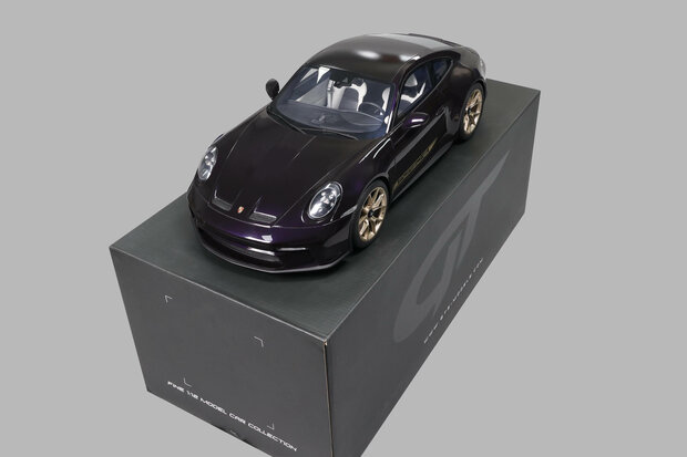 GT Spirit 1:12 Porsche 911 [992] GT3 Touring Purple 2021. Levering 02-2026