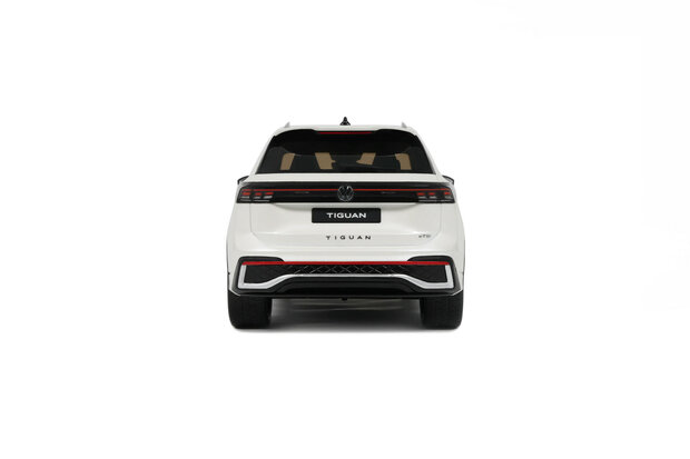 Otto Mobile 1:18 Volkswagen Tiguan E TSI R-Line Oryx white Pearl L0K1 2024. Levering 01-2026