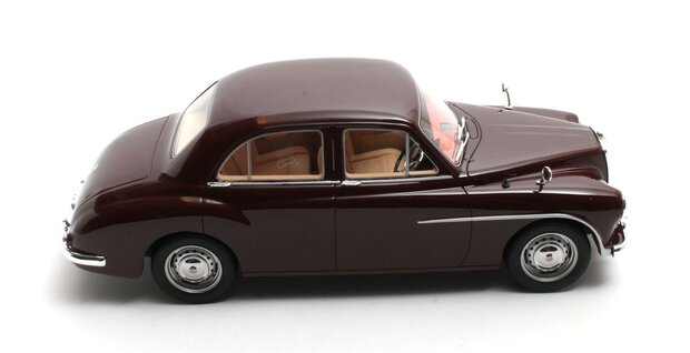 Cult Models 1:18 MG Magnette Autumn red 1956-1958