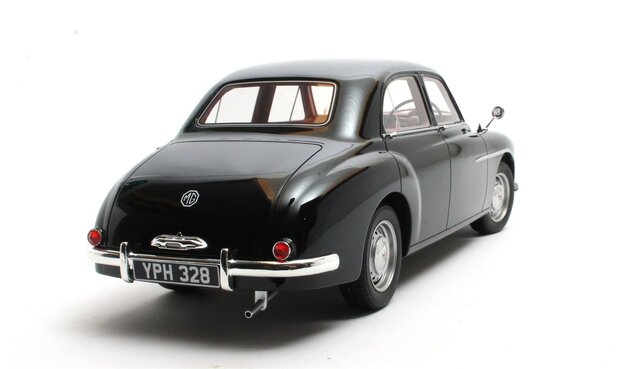 Cult Models 1:18 MG Magnette zwart 1956-1958
