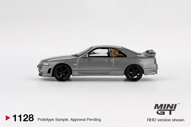 Mini GT 1:64 NISSAN Skyline GT-R Dark Metal Gray (NISMO BCNR33 CRS Version) RHD. Verwacht 02-2025