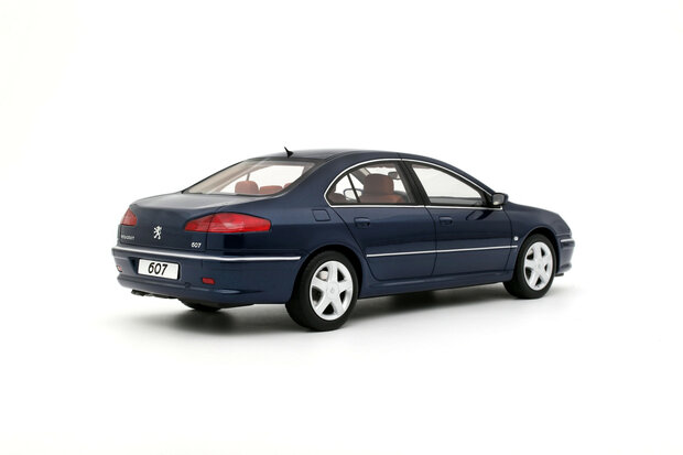 Otto Mobile 1:18 Peugeot 607 3.0 V6 Phase 2 Blue Montebello 2008. Levering 11-2025