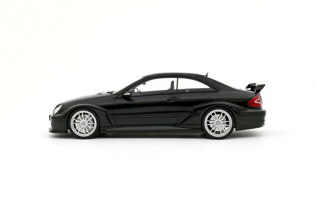 Otto Mobile 1:18 Mercedes Benz C209 CLK DTM AMG Coupe Obsidian Black Metallic 2004. Levering 11-2025