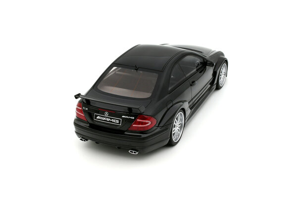 Otto Mobile 1:18 Mercedes Benz C209 CLK DTM AMG Coupe Obsidian Black Metallic 2004. Levering 11-2025