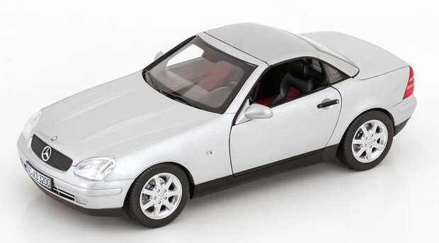 Norev 1:18 Mercedes Benz SLK 1996 Brillant Silver 2024