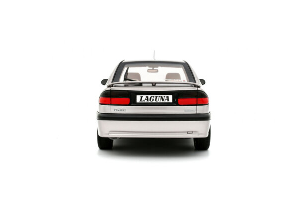 Otto Mobile 1:18 Renault Laguna V6 3.0 Baccara Gris Opale 1996. Levering 12-2025