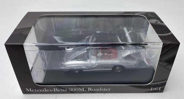 YS Models 1:64 Mercedes Benz 300SL, silver